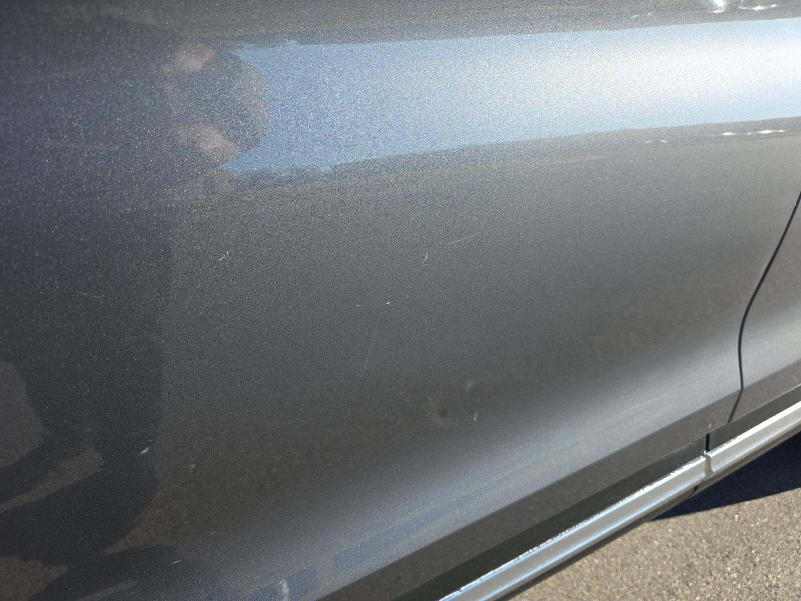 2023 Ford Explorer Limited RWD