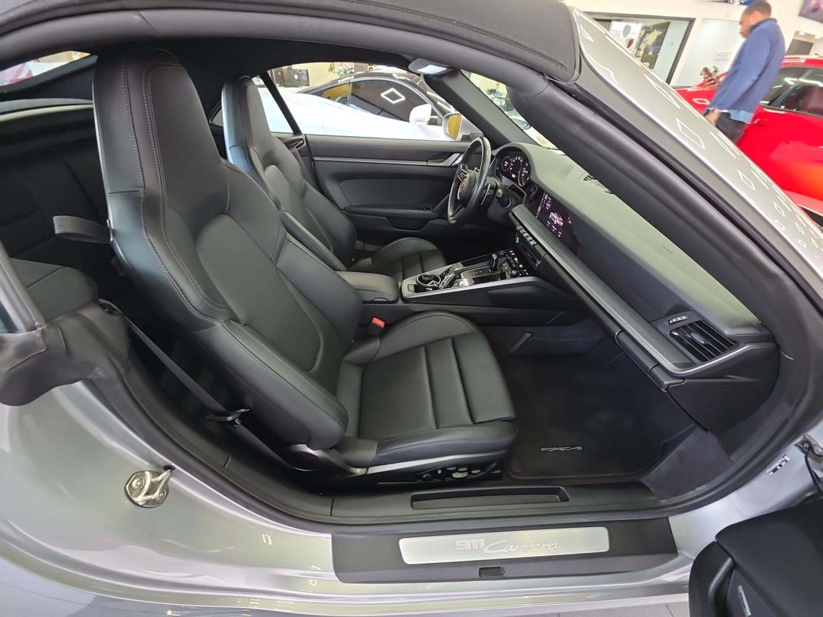 2021 Porsche 911 Carrera RWD