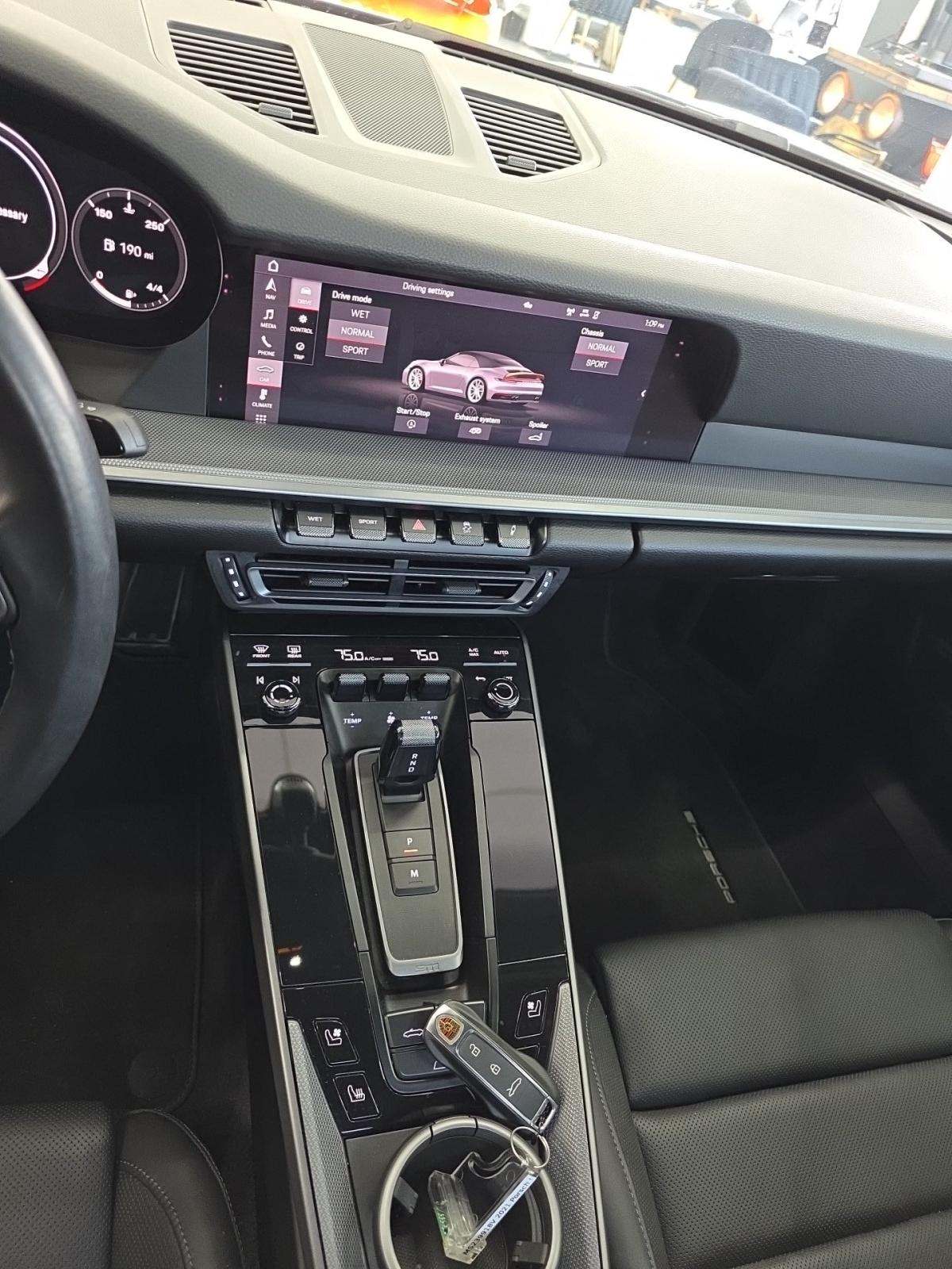 2021 Porsche 911 Carrera RWD