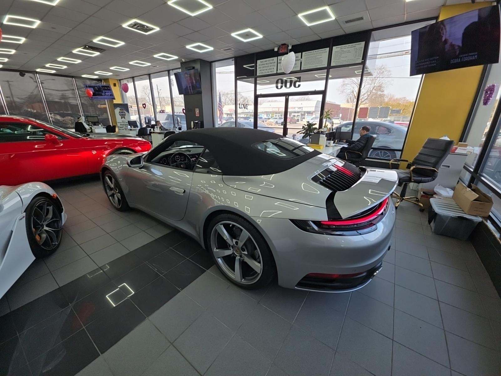 2021 Porsche 911 Carrera RWD