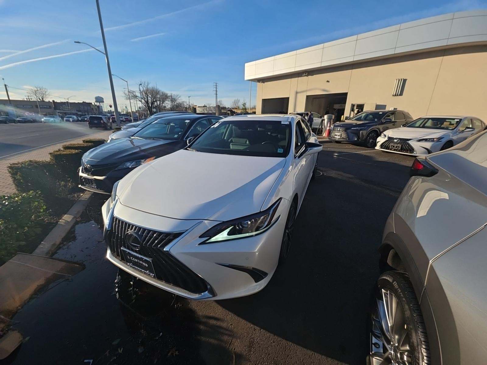 2024 Lexus ES ES 250 AWD