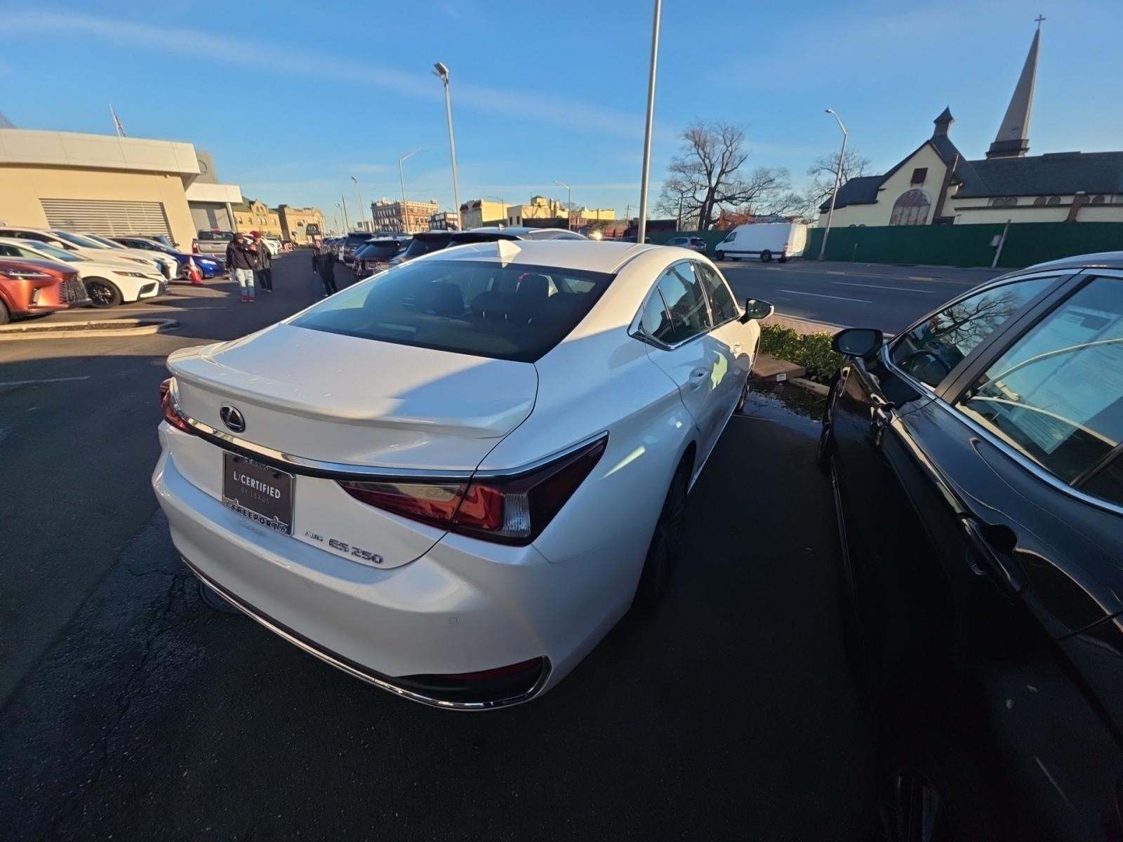 2024 Lexus ES ES 250 AWD
