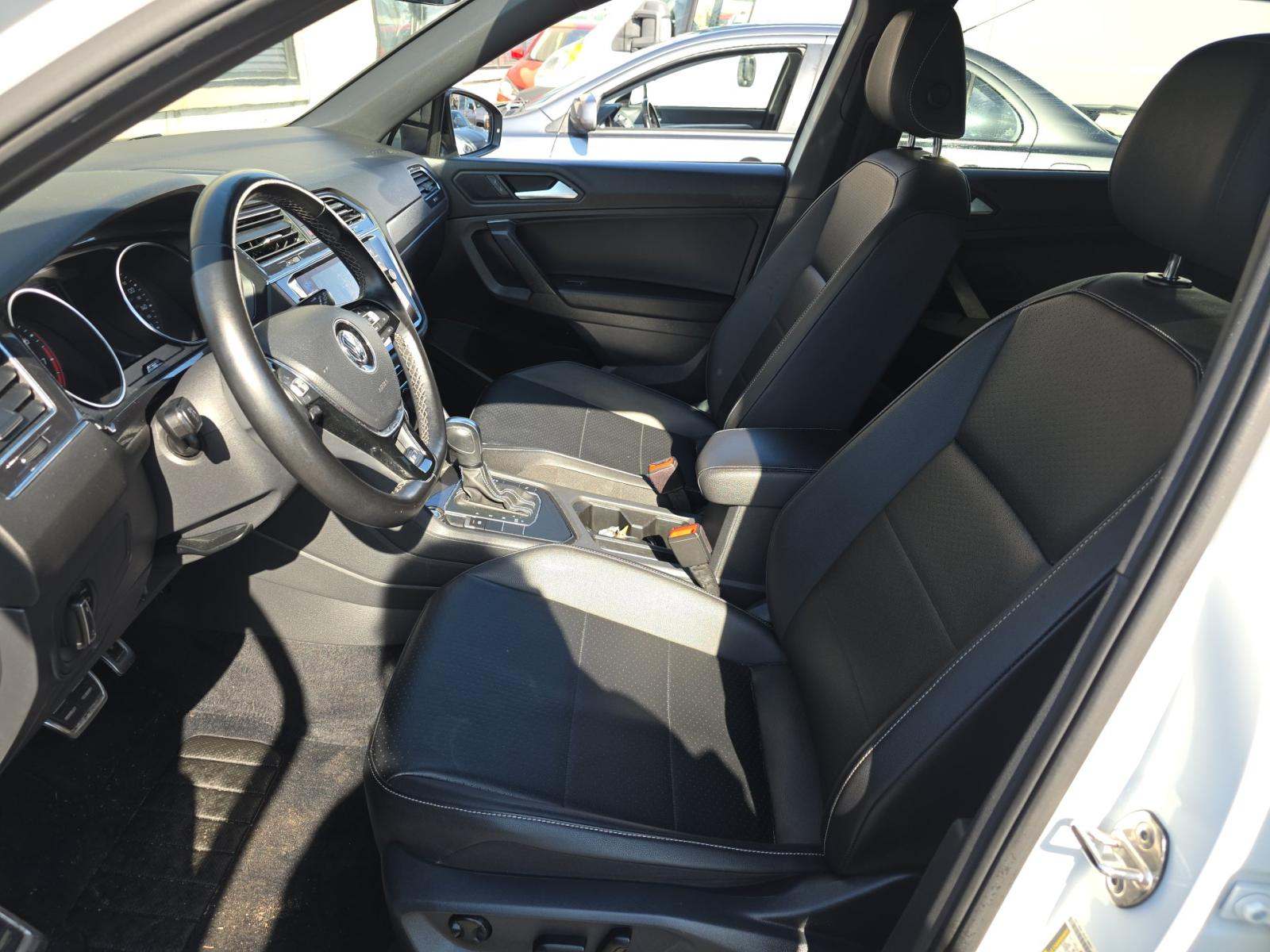 2021 Volkswagen Tiguan 2.0T SE R-Line Black FWD