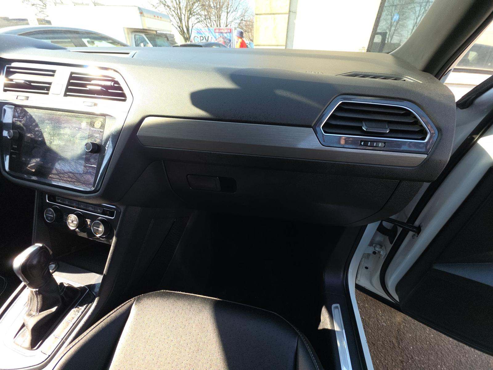 2021 Volkswagen Tiguan 2.0T SE R-Line Black FWD