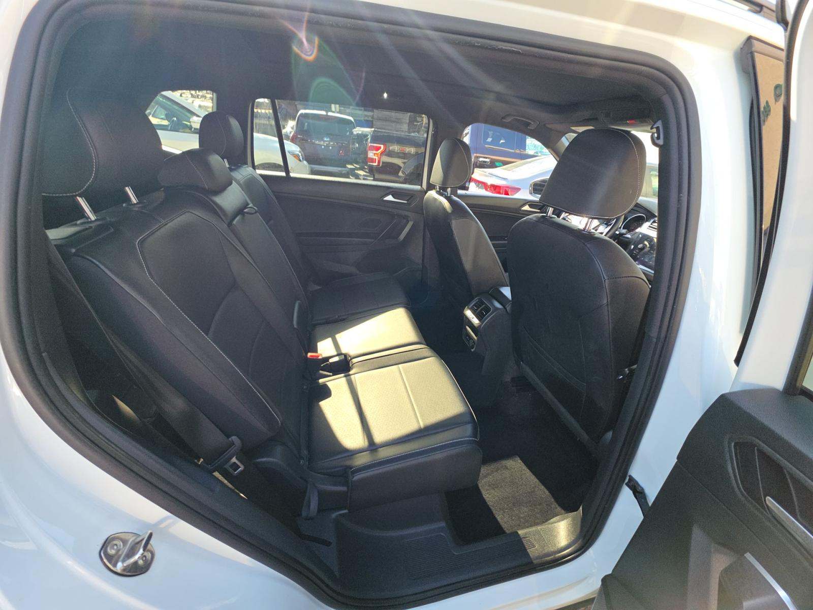 2021 Volkswagen Tiguan 2.0T SE R-Line Black FWD