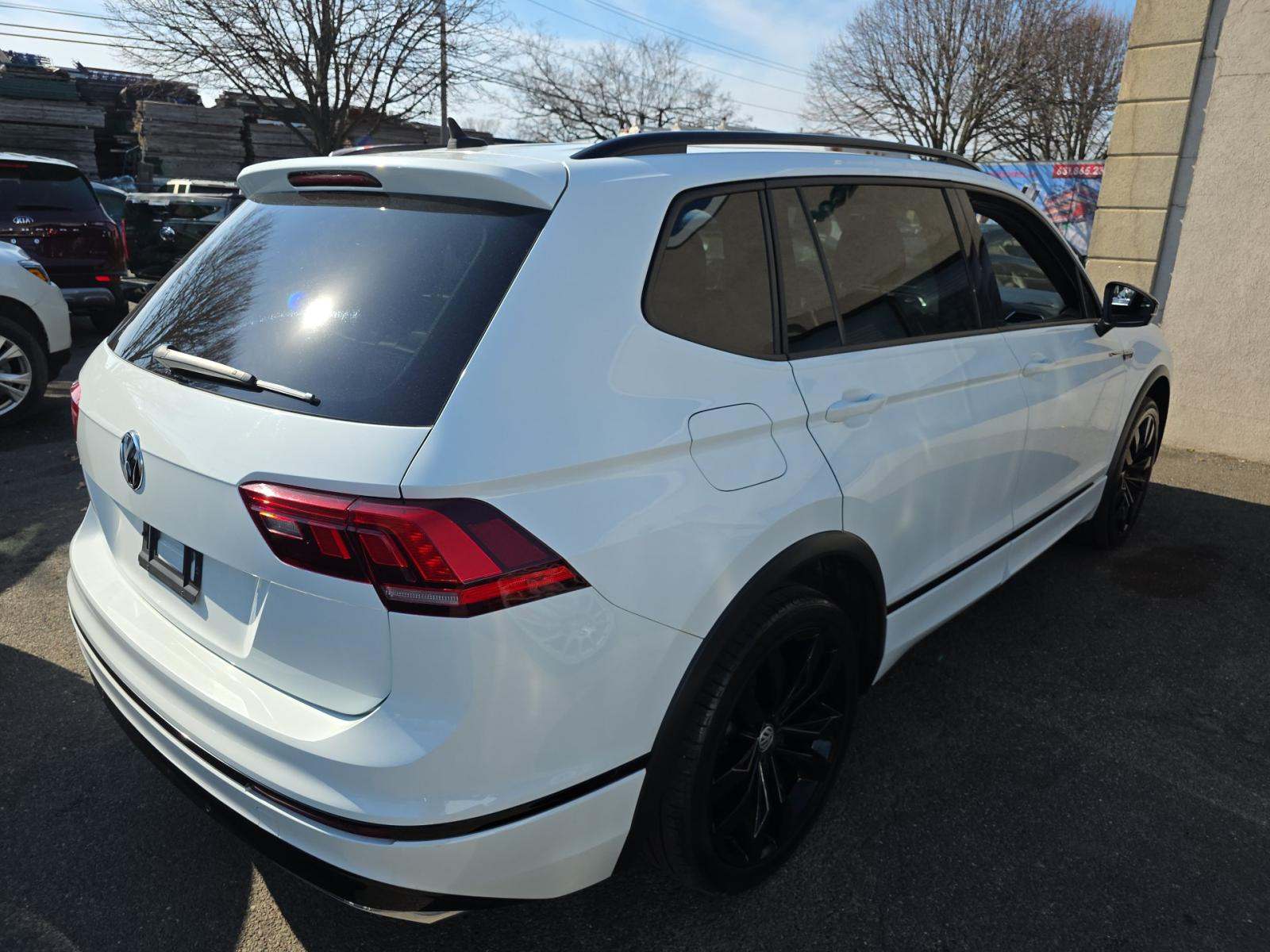 2021 Volkswagen Tiguan 2.0T SE R-Line Black FWD