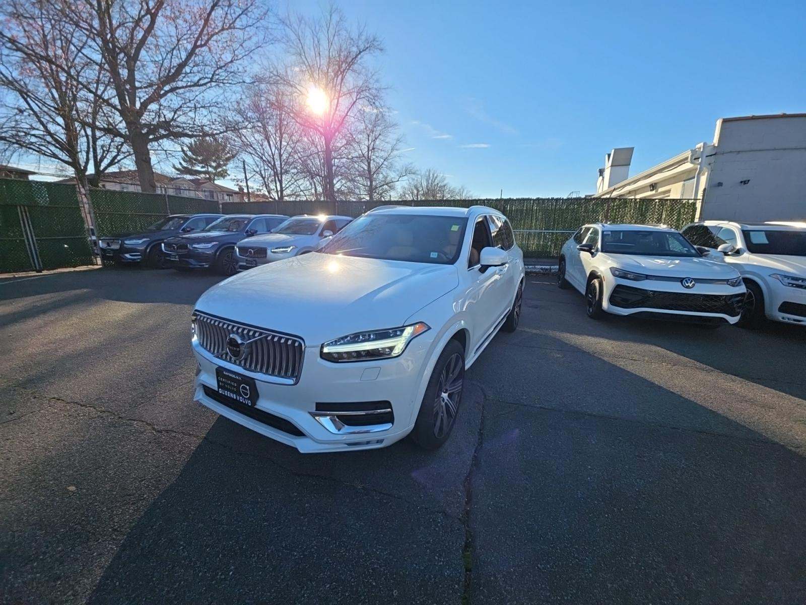 2022 Volvo XC90 T6 Inscription AWD
