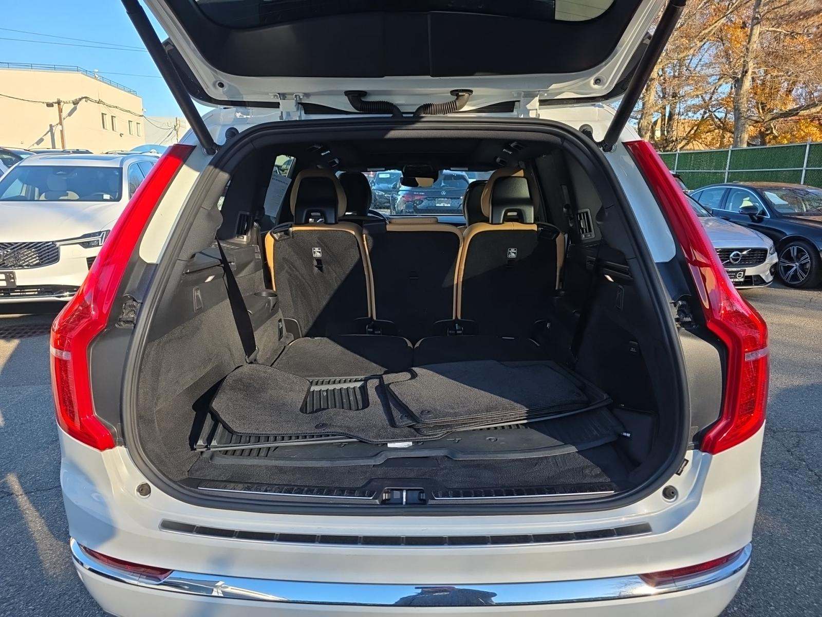 2022 Volvo XC90 T6 Inscription AWD