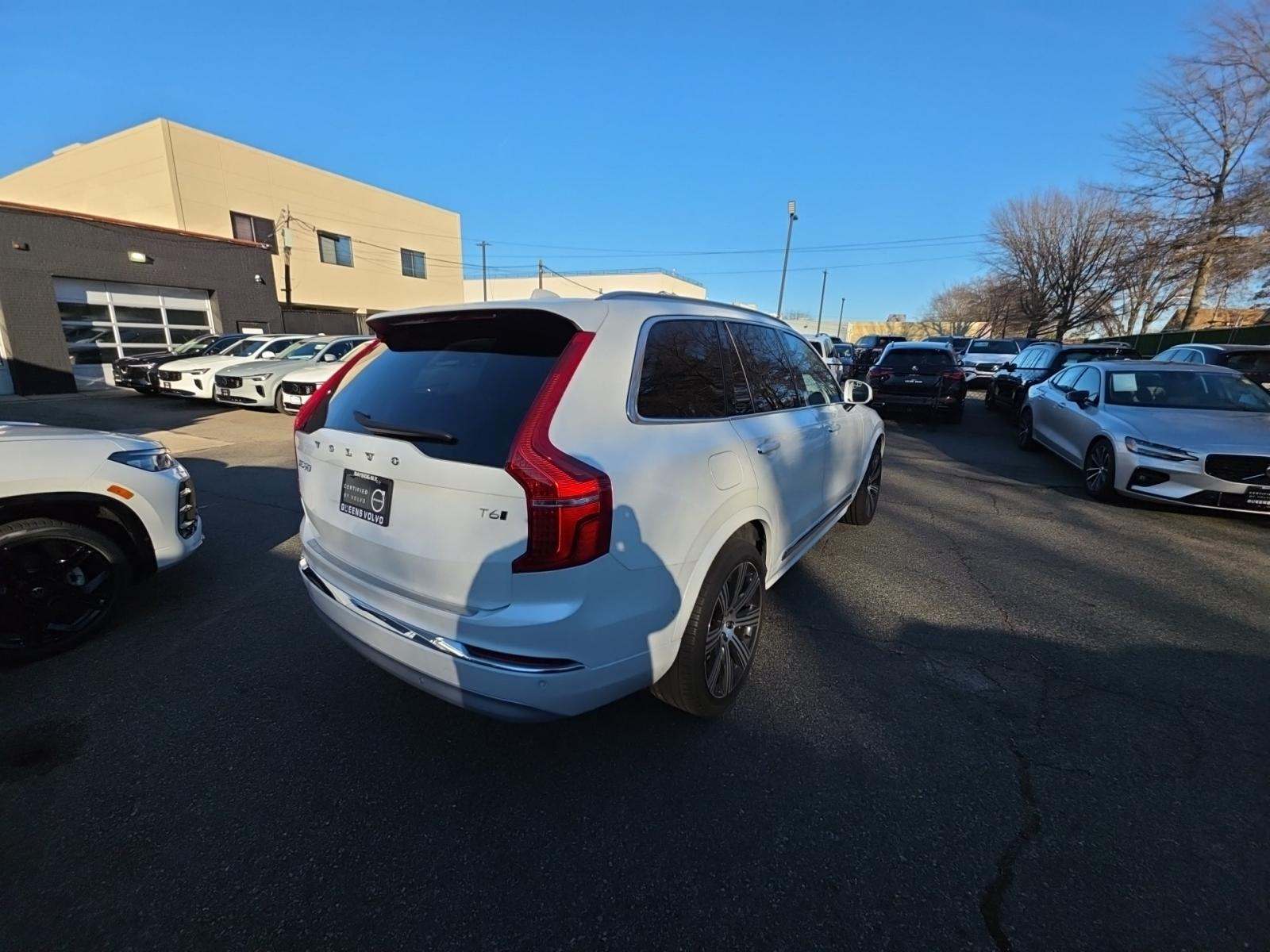2022 Volvo XC90 T6 Inscription AWD
