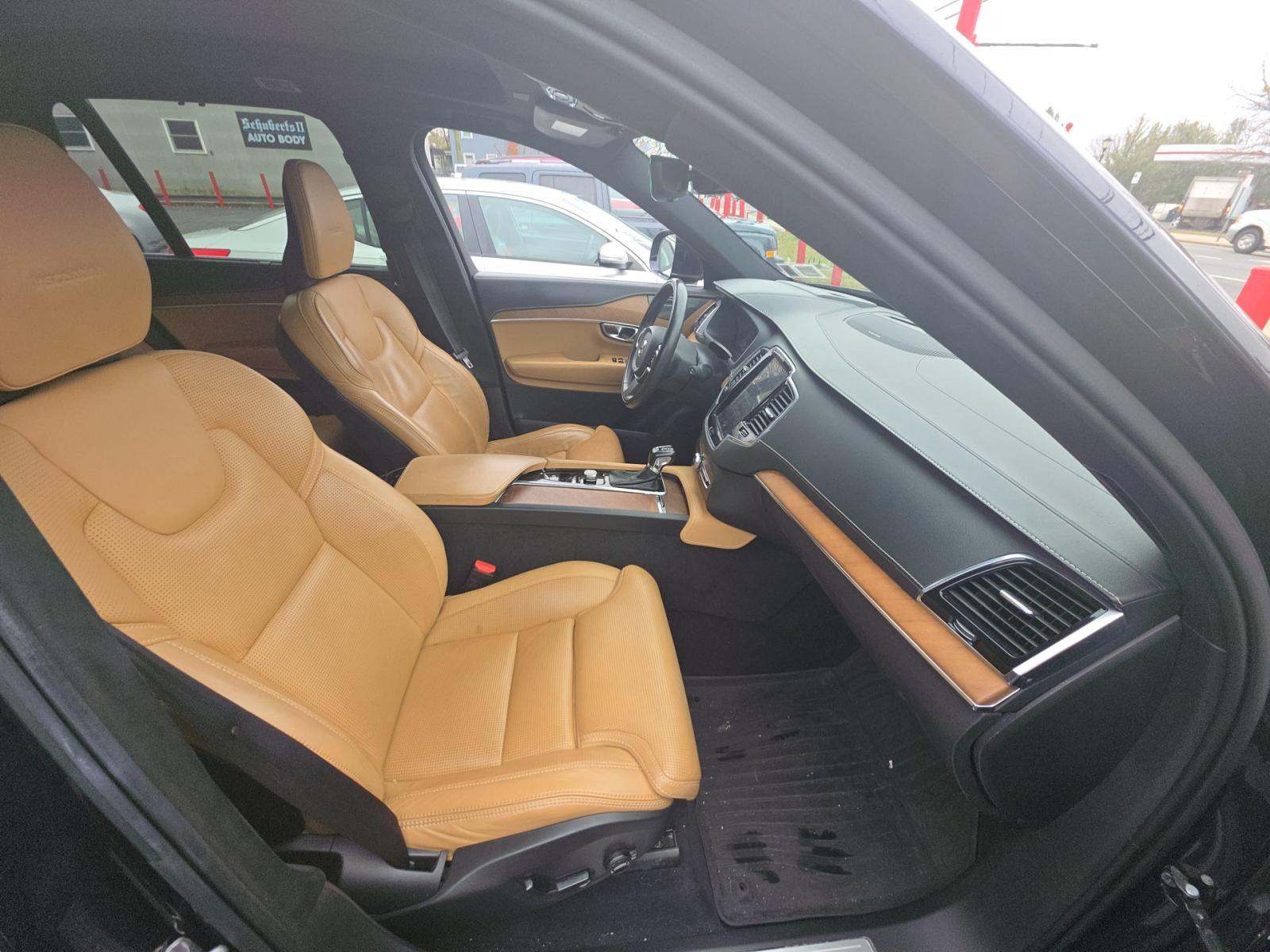 2019 Volvo XC90 T6 Inscription AWD