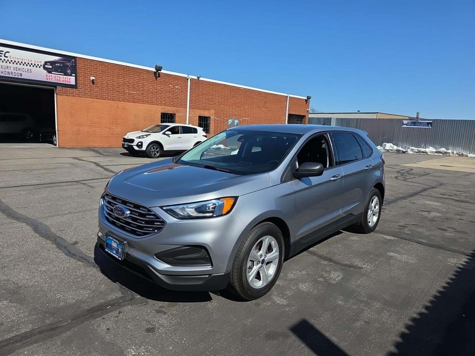 2021 Ford Edge SE AWD