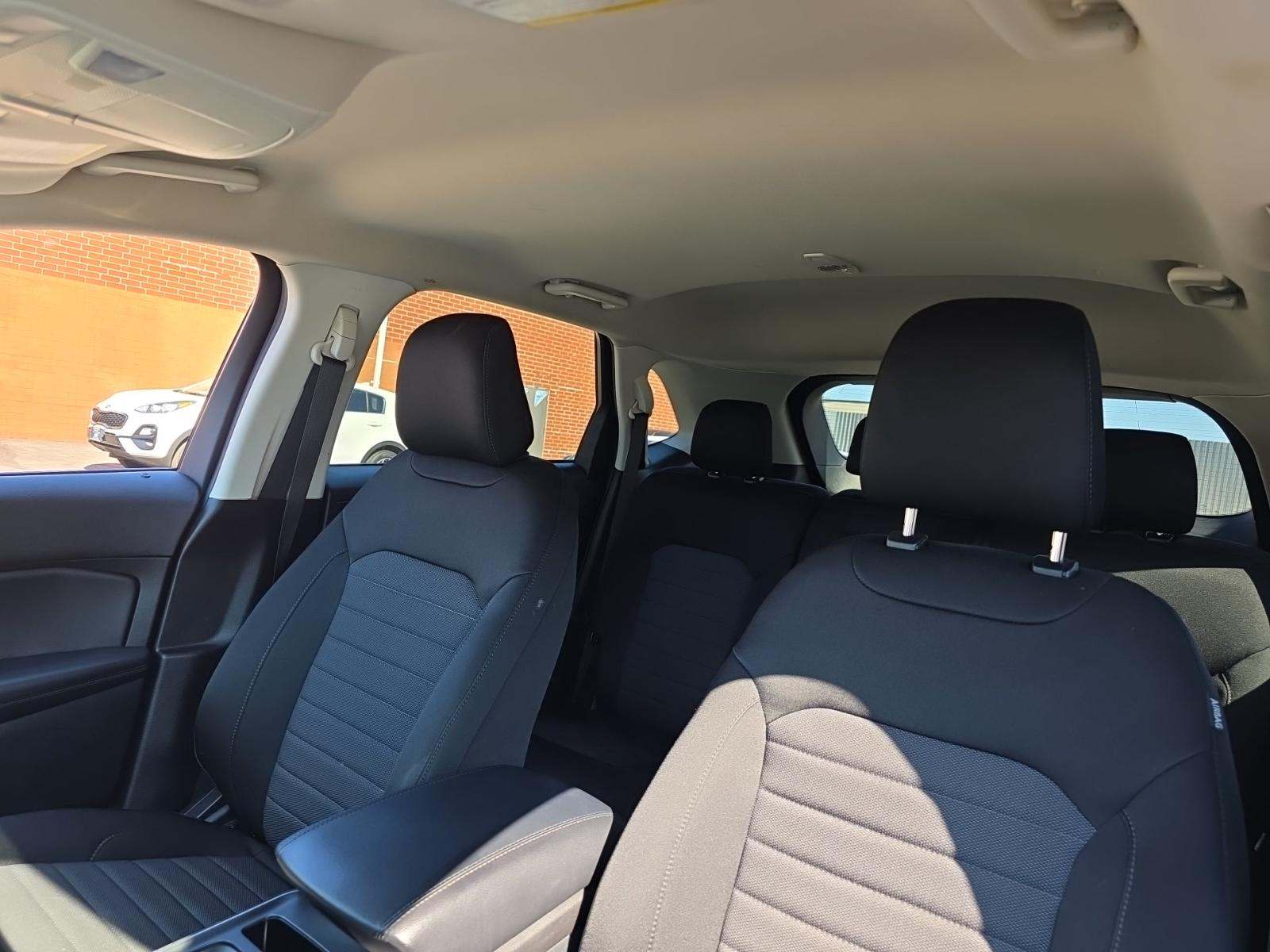 2021 Ford Edge SE AWD