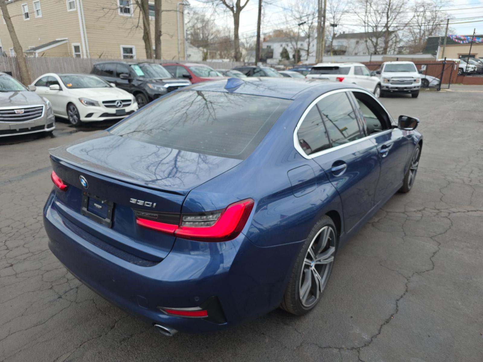 BMW 3 SERIES - 3