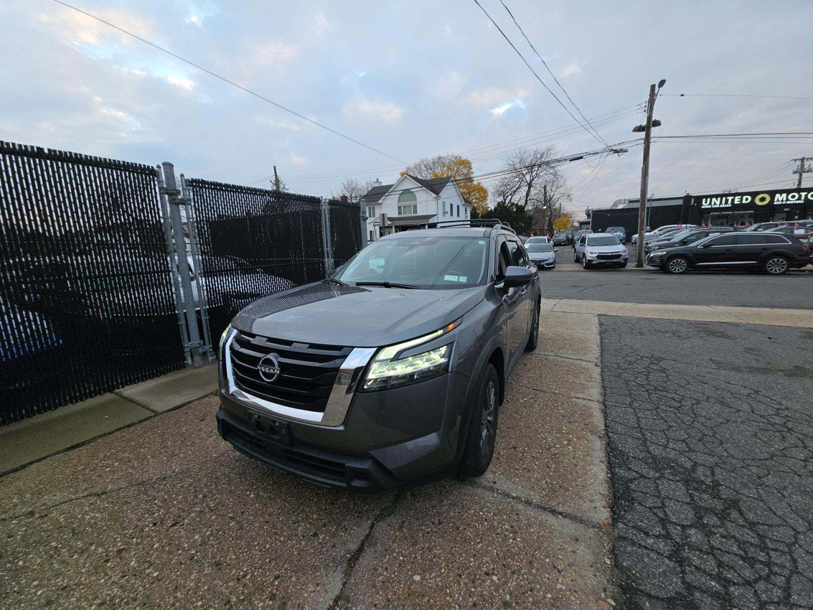 2022 Nissan Pathfinder SV AWD