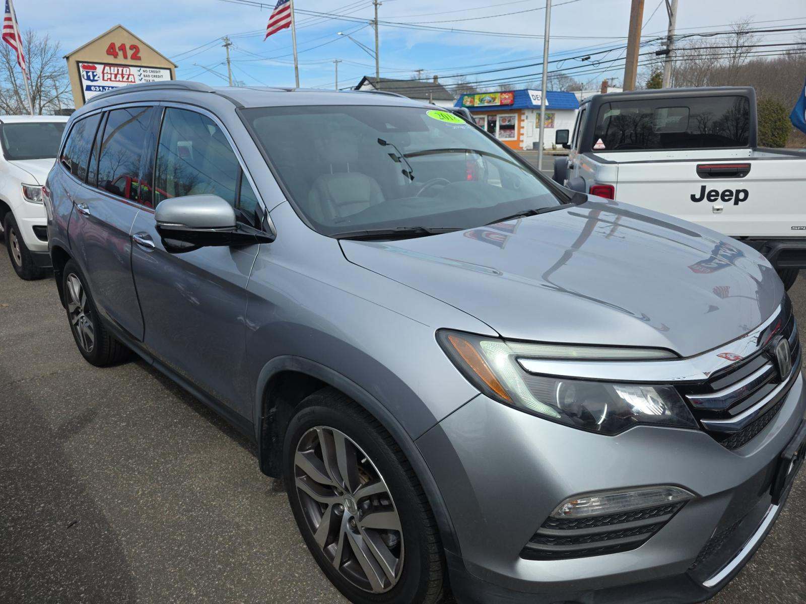 2018 Honda Pilot Touring FWD