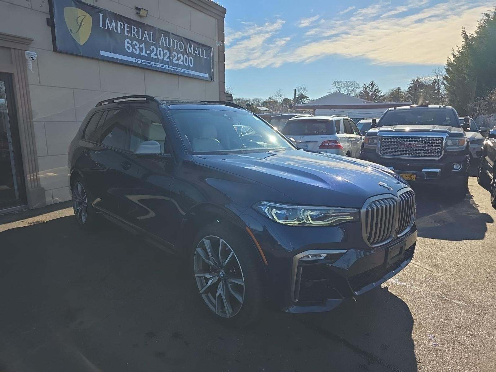 2022 BMW X7 M50i AWD