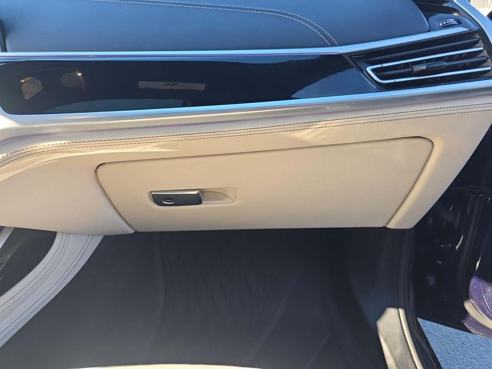 2022 BMW X7 M50i AWD