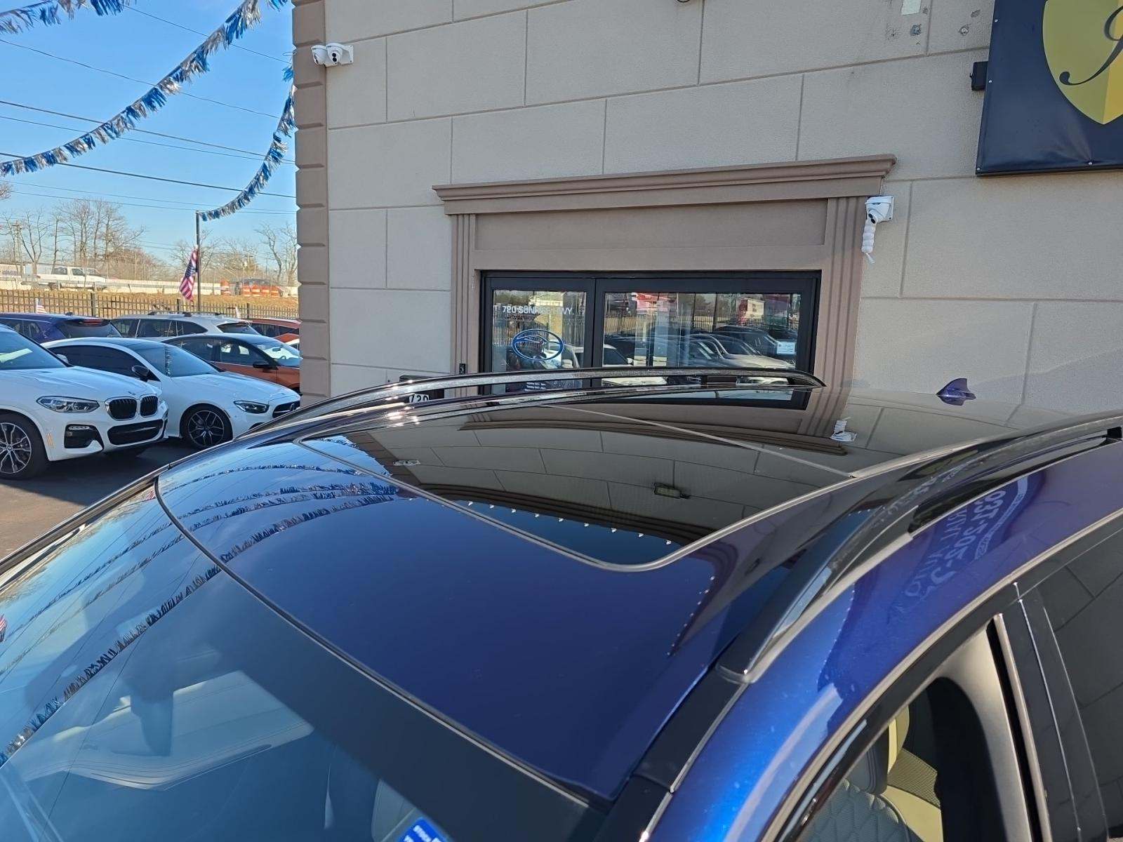 2022 BMW X7 M50i AWD