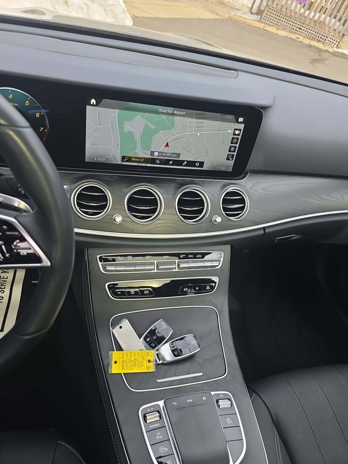 MERCEDES-BENZ E-CLASS - 10