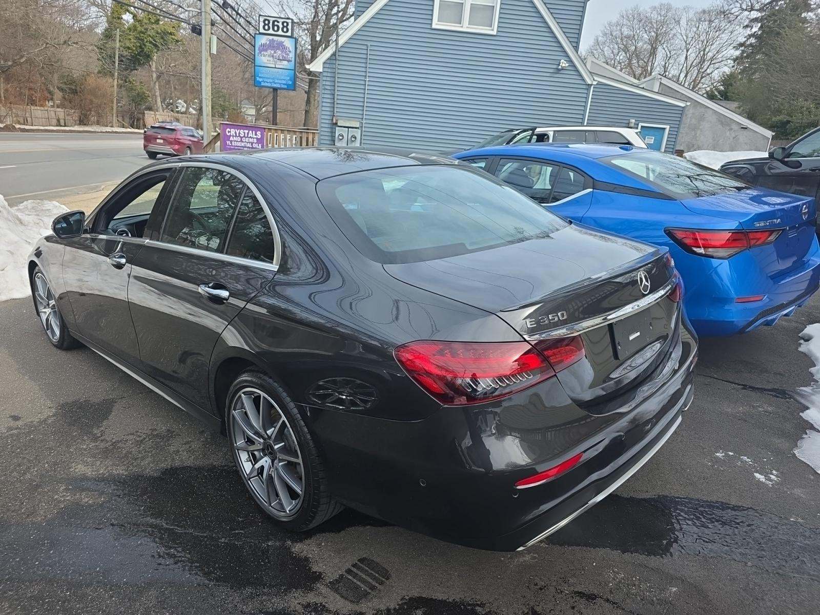 MERCEDES-BENZ E-CLASS - 2