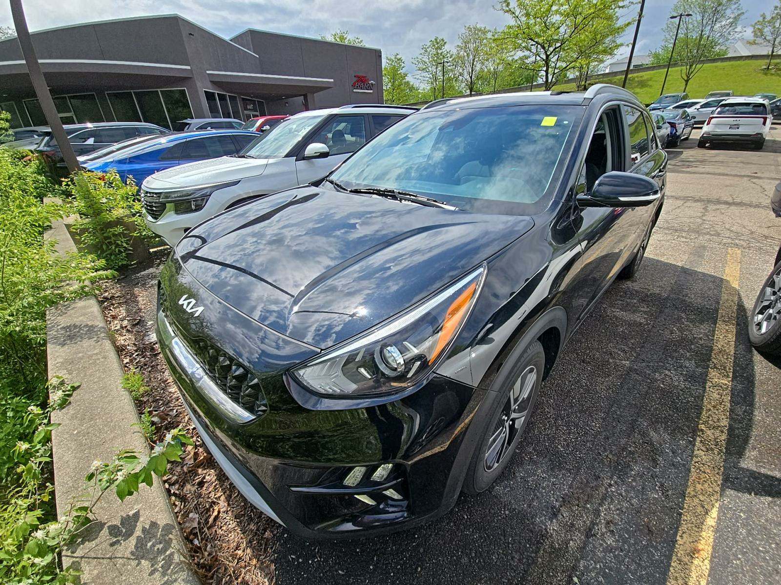 2022 Kia Niro EX Premium FWD