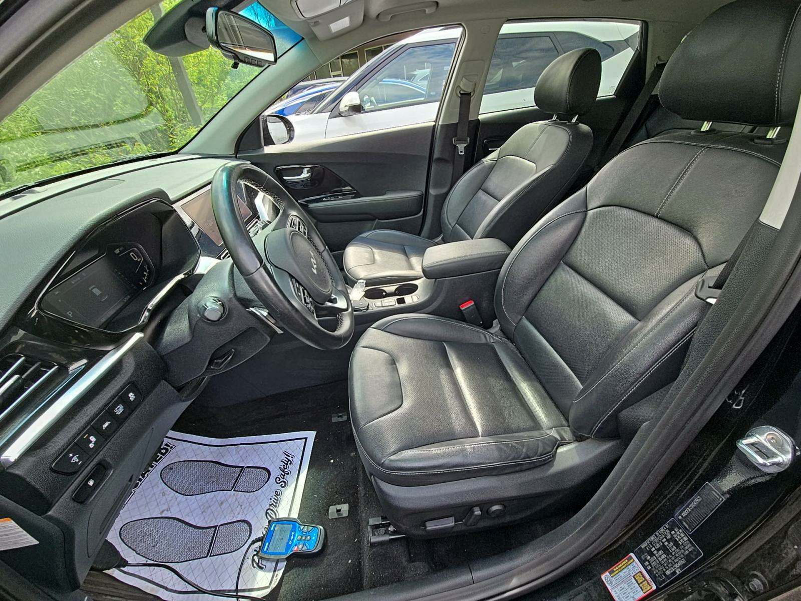 2022 Kia Niro EX Premium FWD