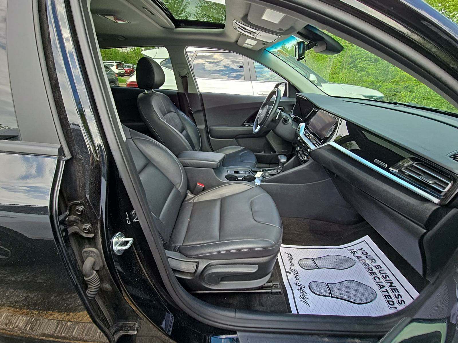 2022 Kia Niro EX Premium FWD