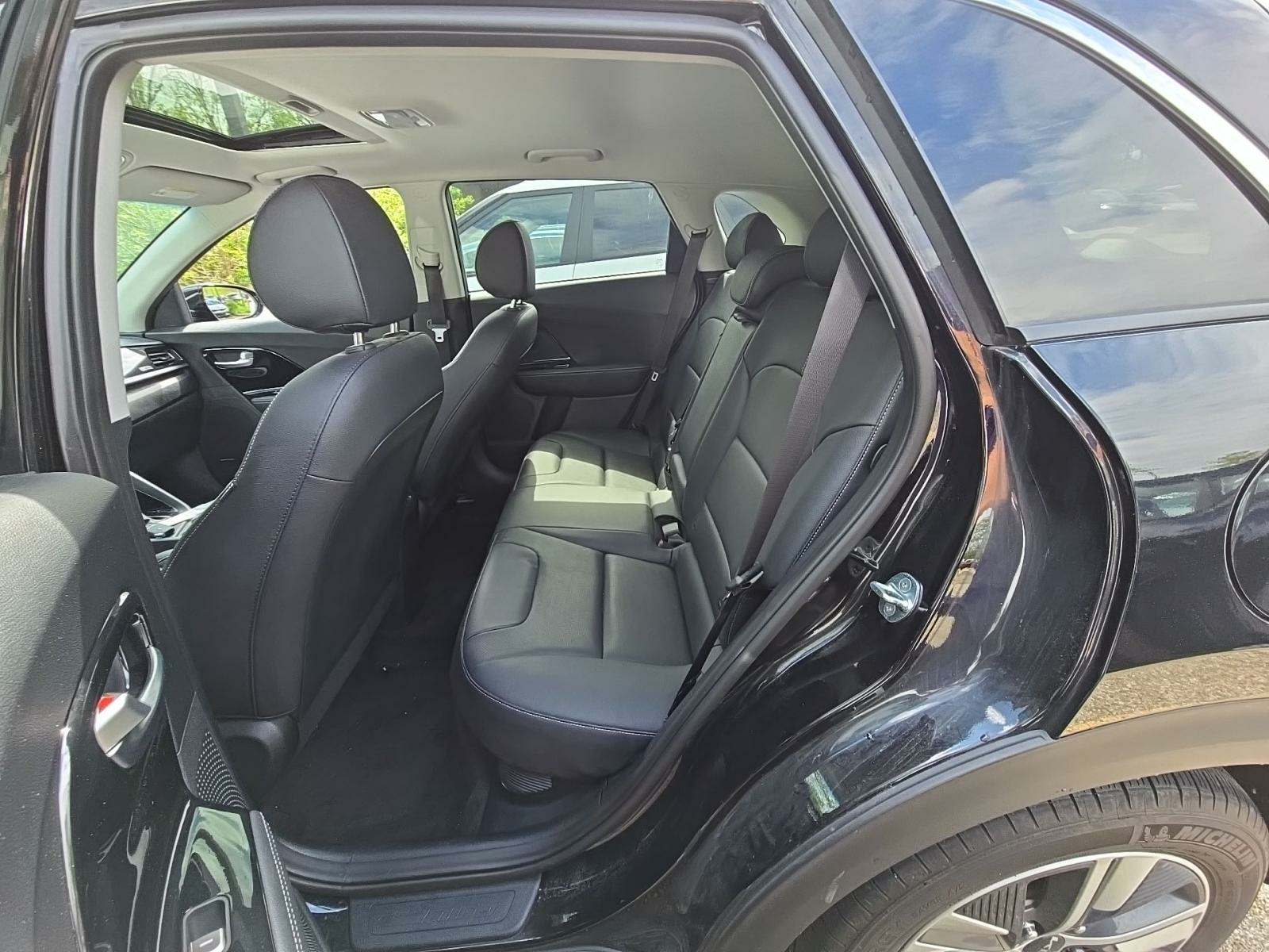 2022 Kia Niro EX Premium FWD