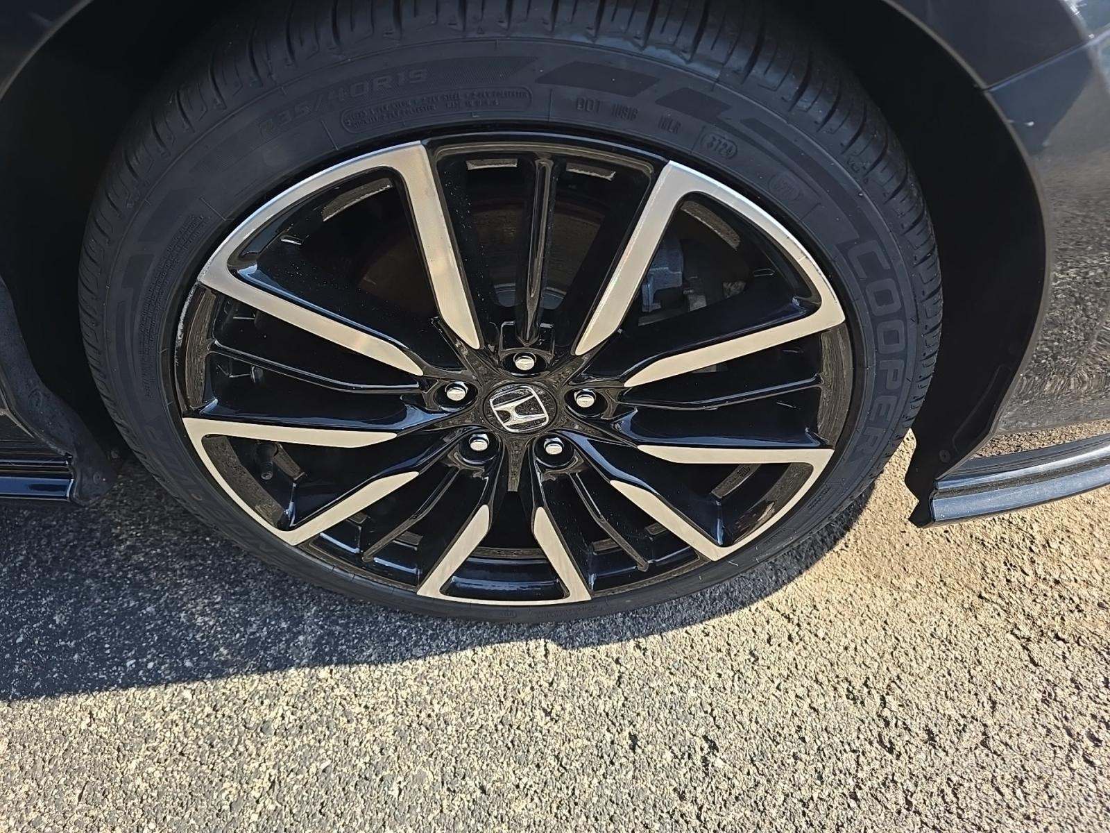 2024 Honda Accord Hybrid Touring FWD