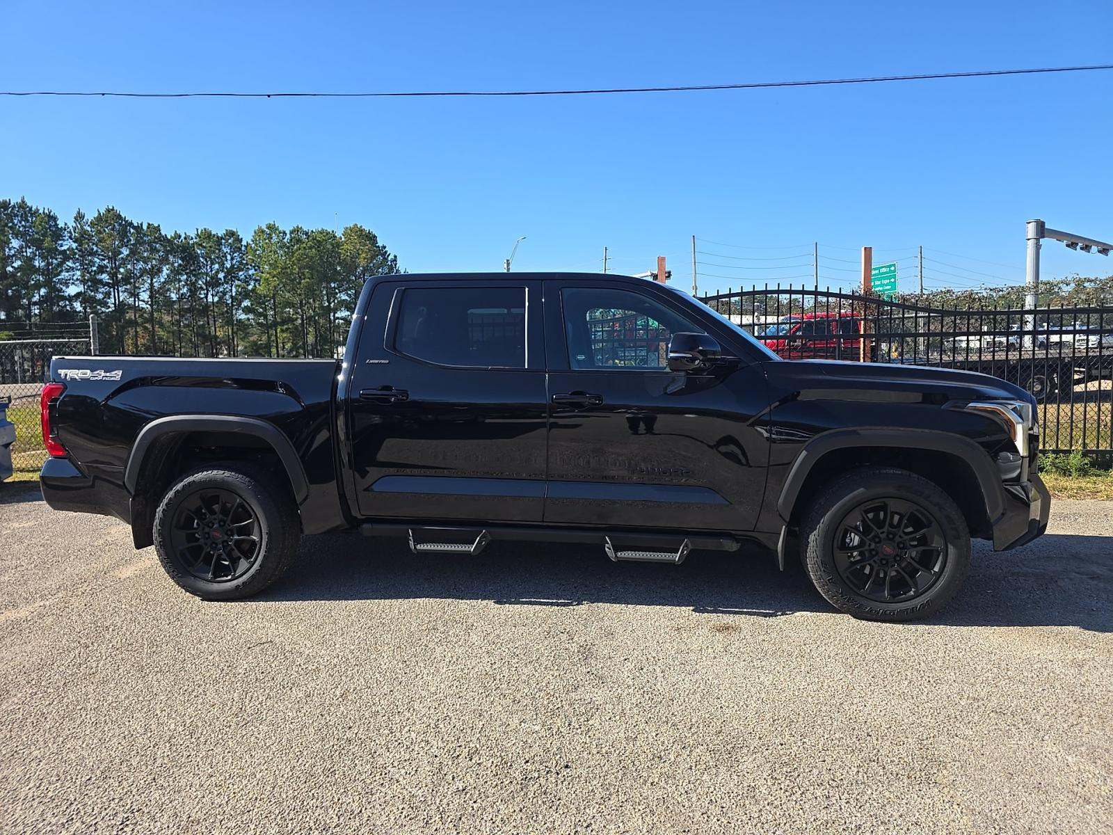 2025 Toyota Tundra Limited AWD