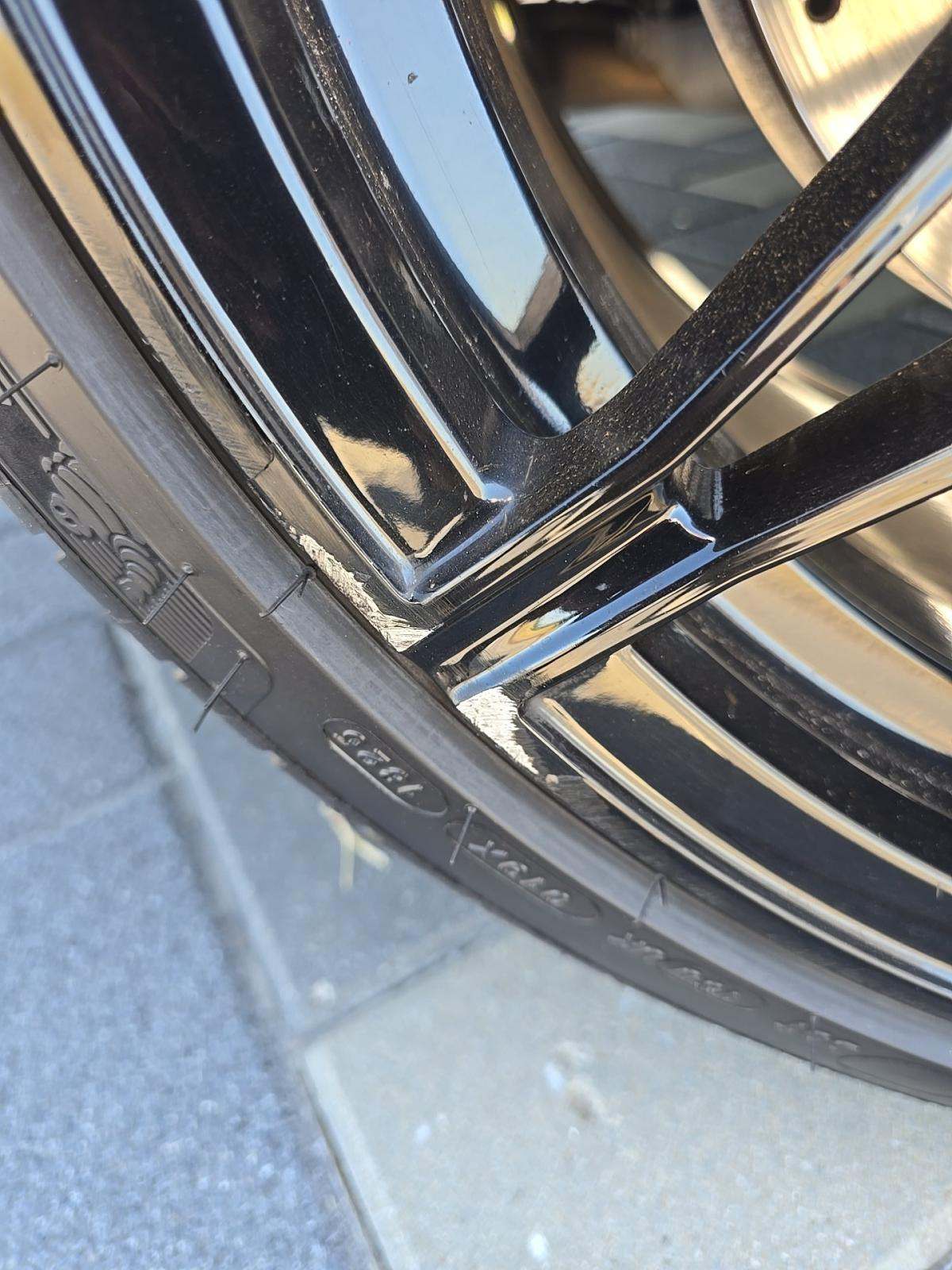 2022 BMW M4 Base RWD