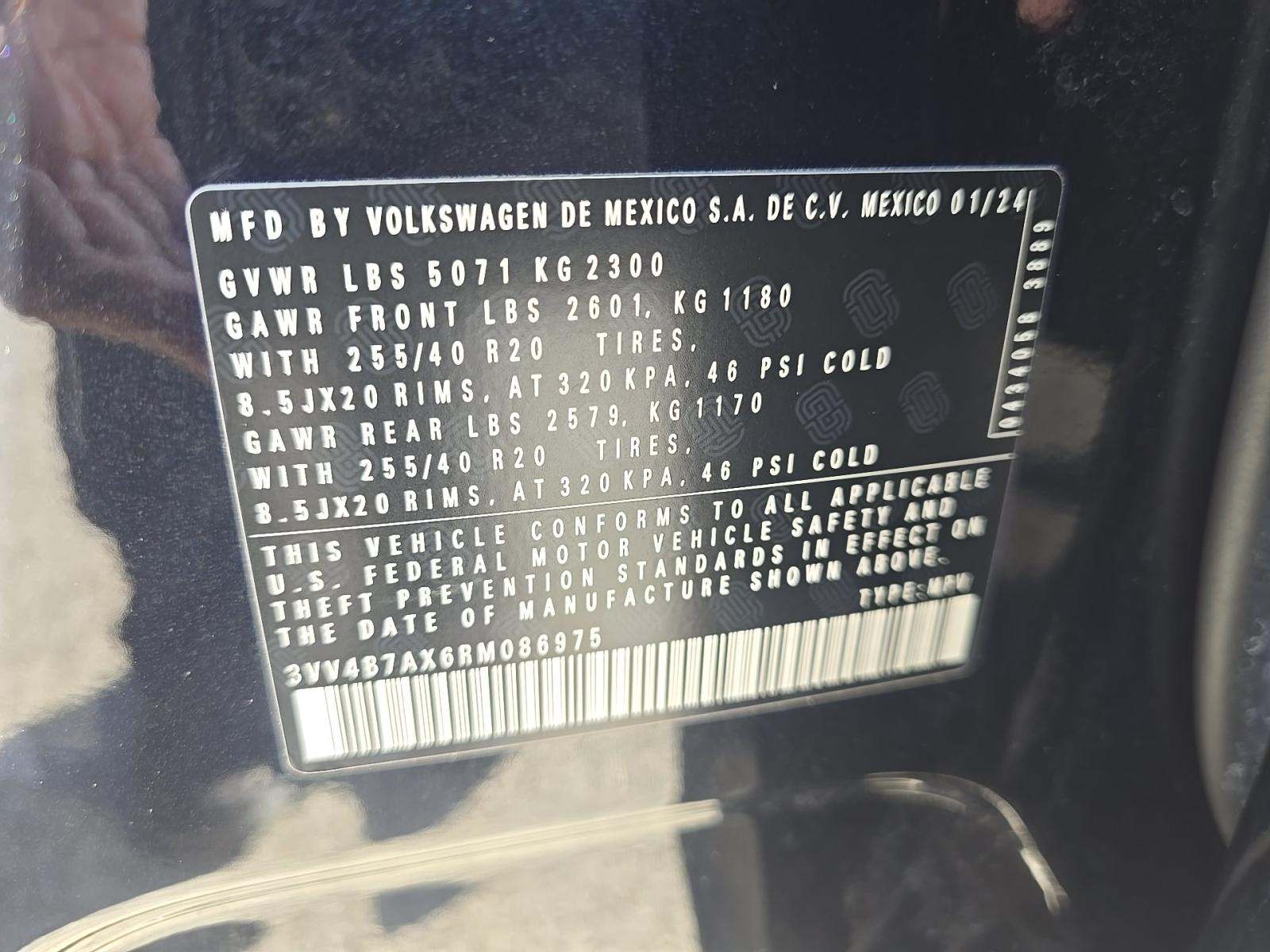 2024 Volkswagen Tiguan 2.0T SEL R-Line AWD