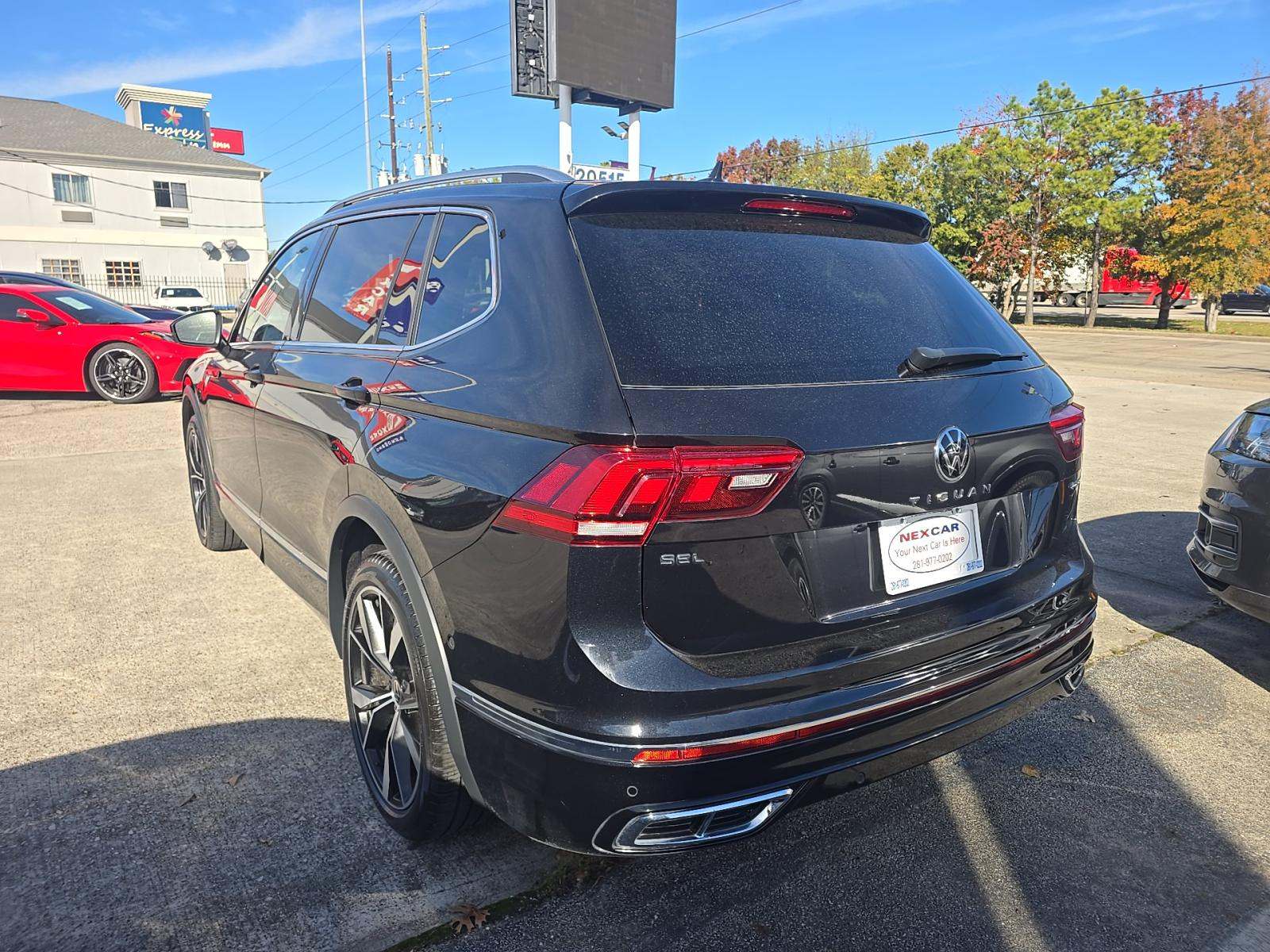 2024 Volkswagen Tiguan 2.0T SEL R-Line AWD