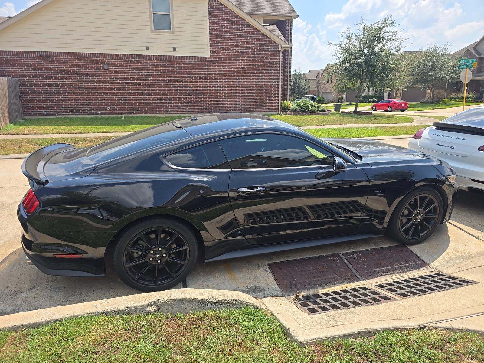 2016 Ford Mustang GT Premium RWD