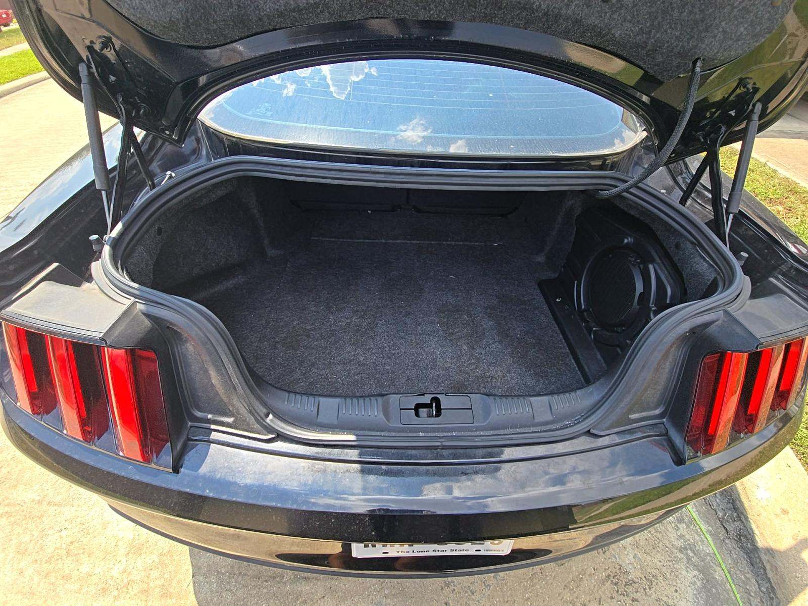 2016 Ford Mustang GT Premium RWD