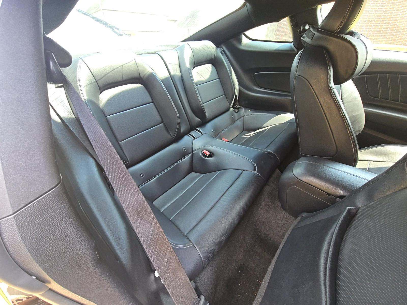 2016 Ford Mustang GT Premium RWD