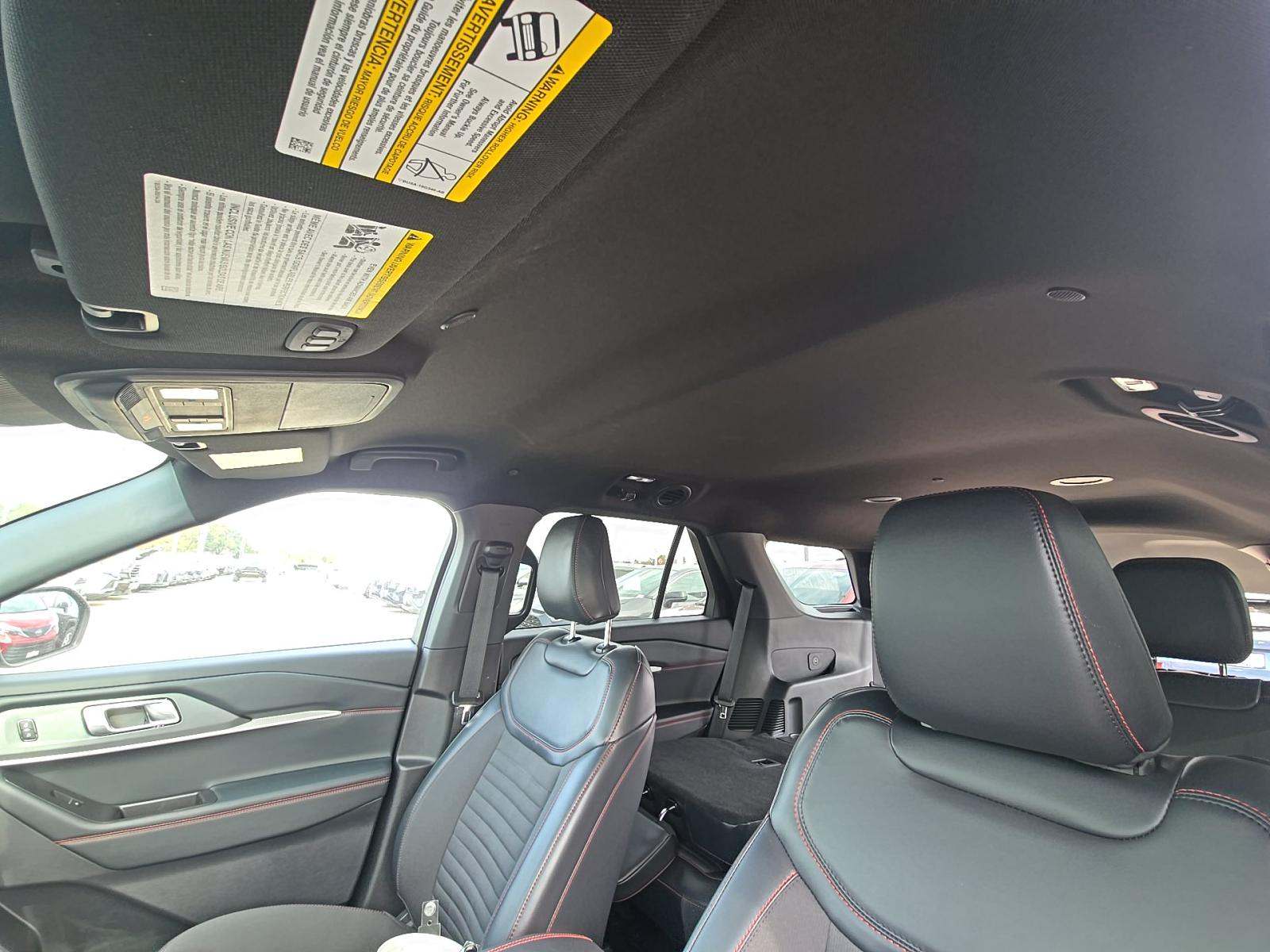 2025 Ford Explorer ST-Line AWD