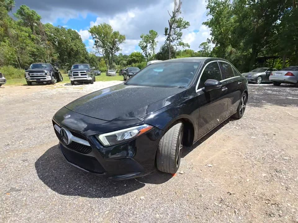 2019 Mercedes-Benz A 220
