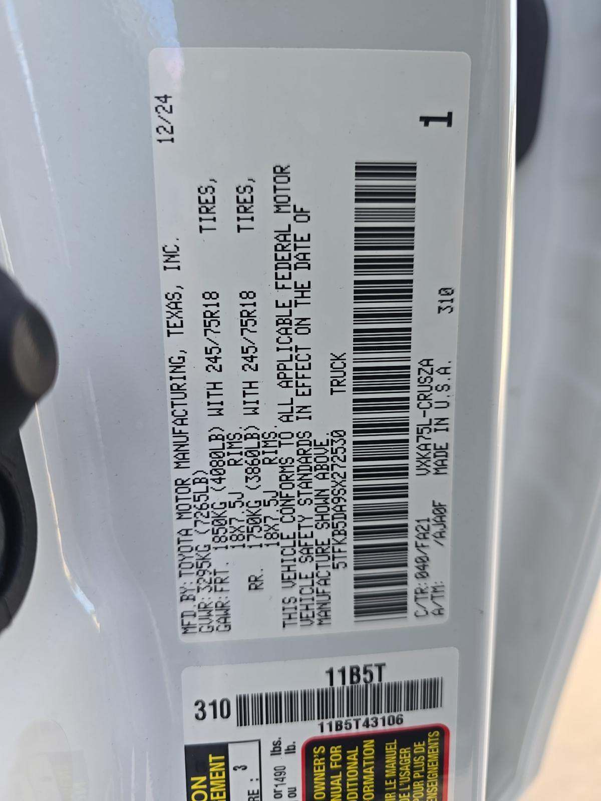 2025 Toyota Tundra SR AWD