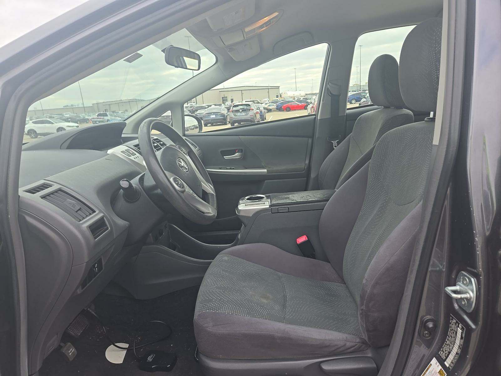 2013 Toyota Prius v Two FWD