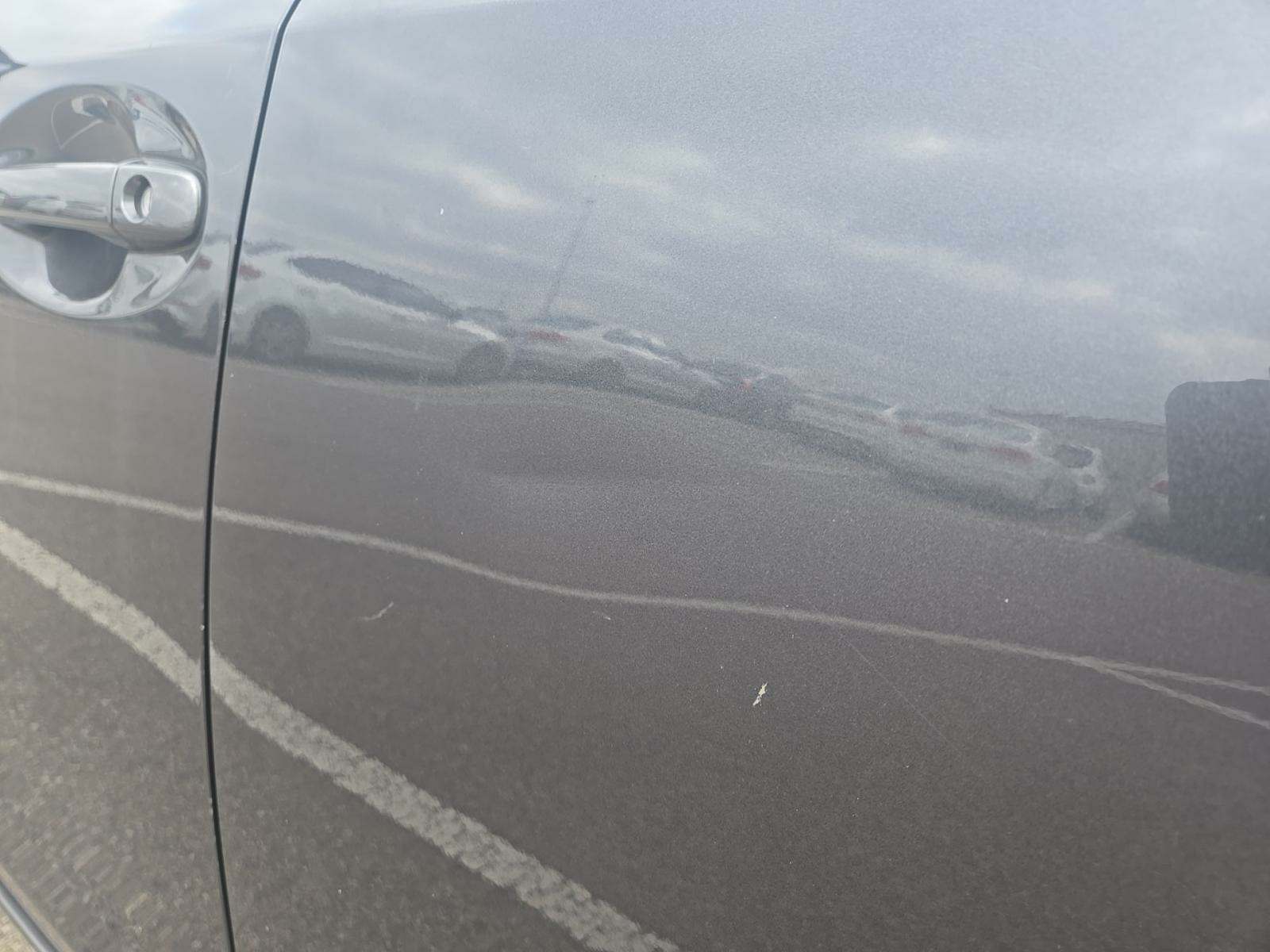 2013 Toyota Prius v Two FWD