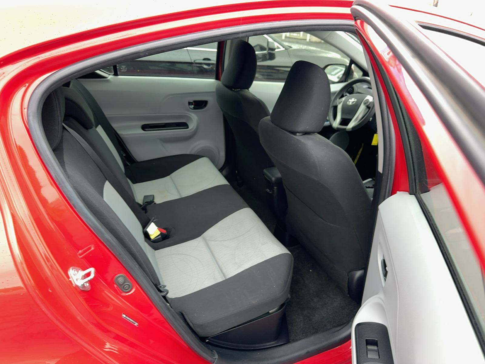2012 Toyota Prius c Two FWD