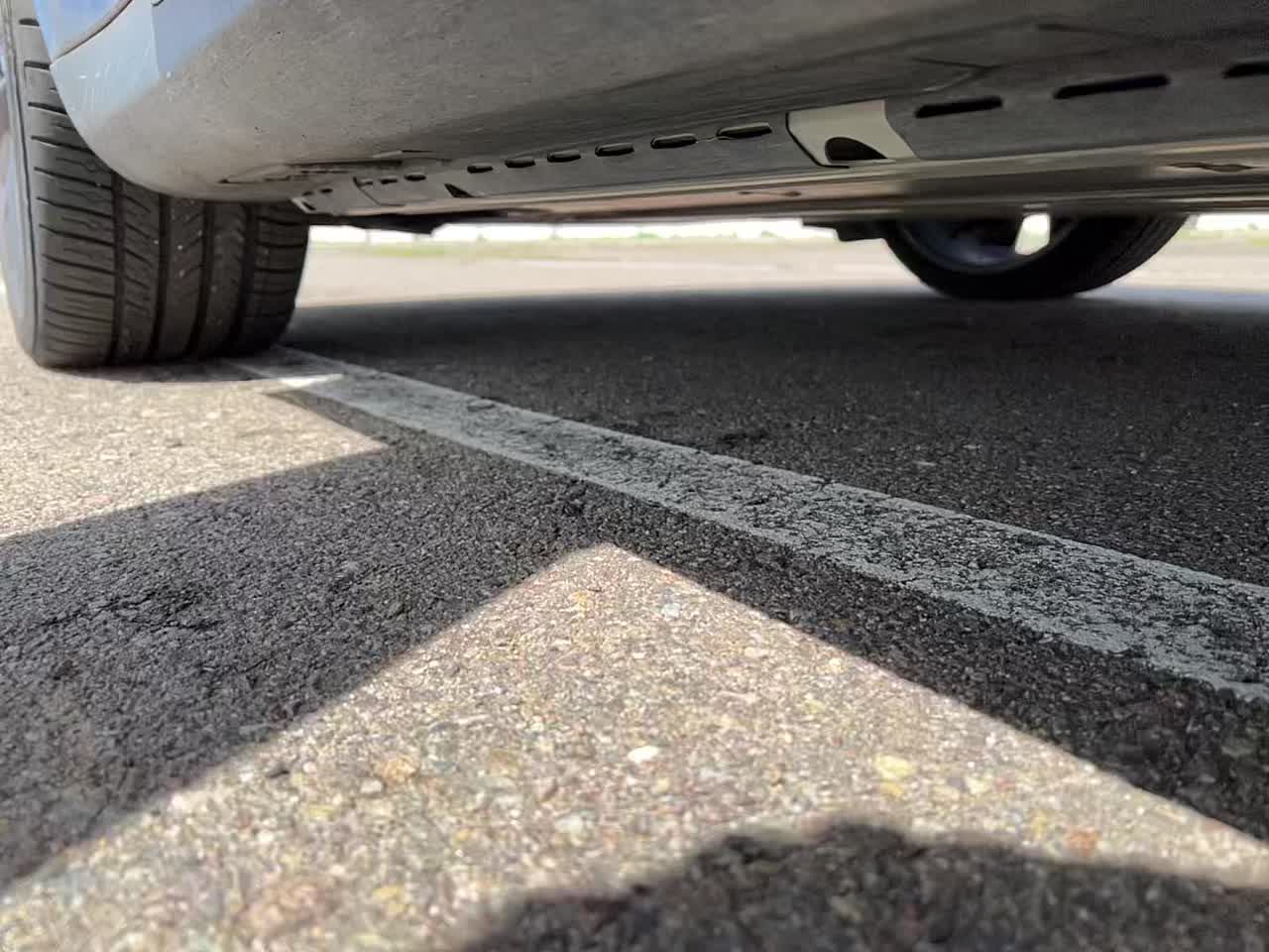 2015 Tesla Model S 85D AWD