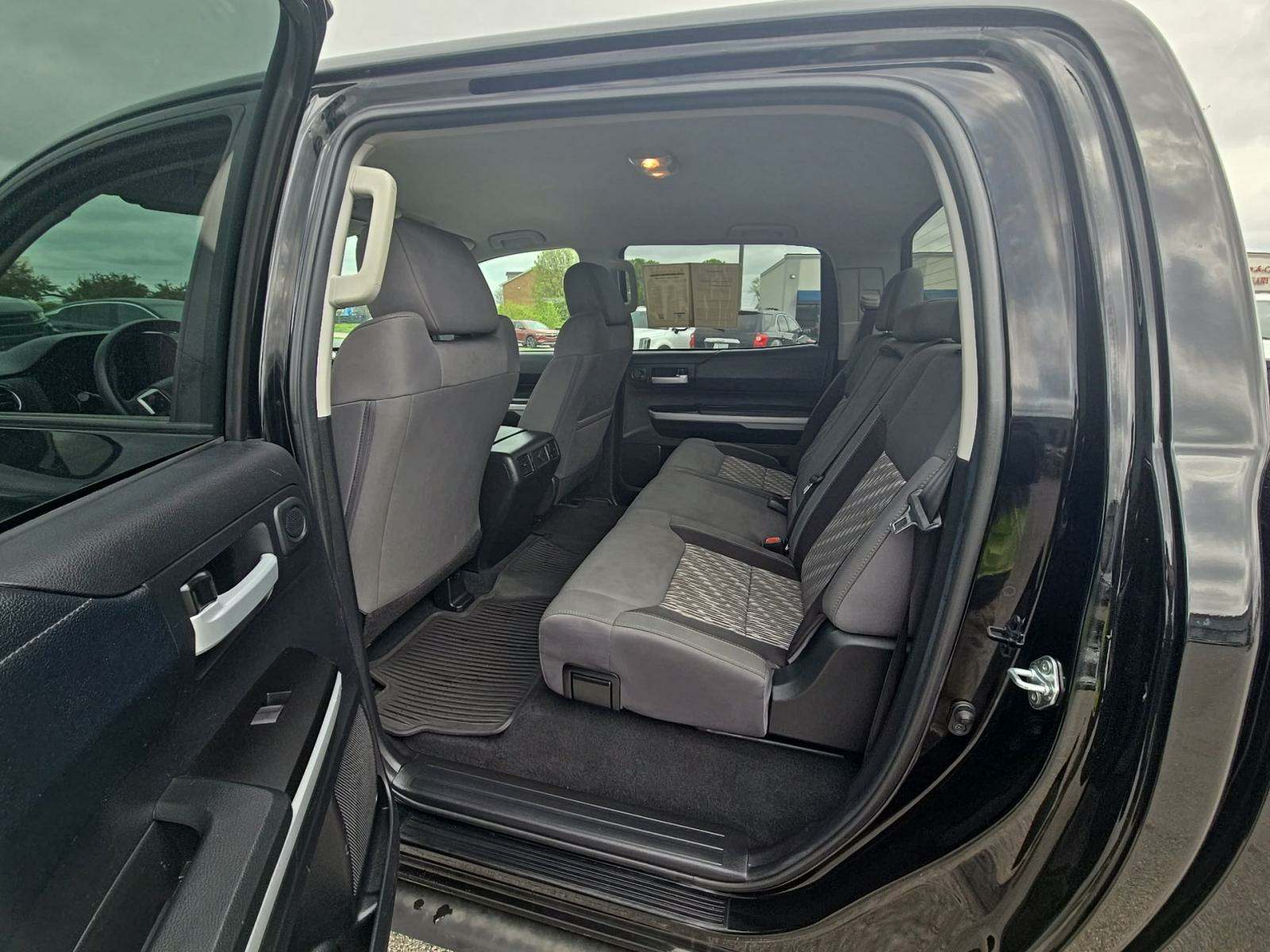 2021 Toyota Tundra SR5 AWD