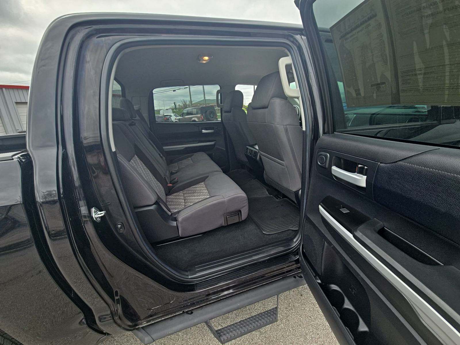 2021 Toyota Tundra SR5 AWD