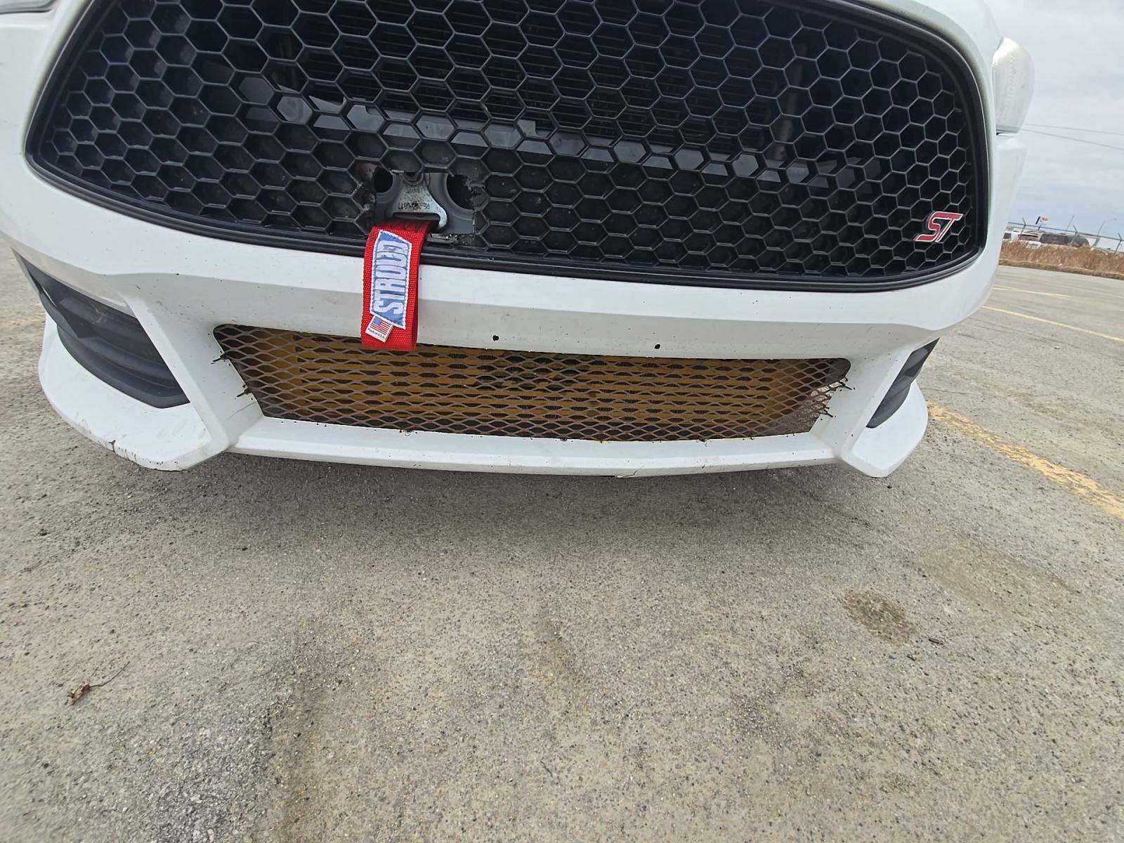 2017 Ford Focus ST FWD