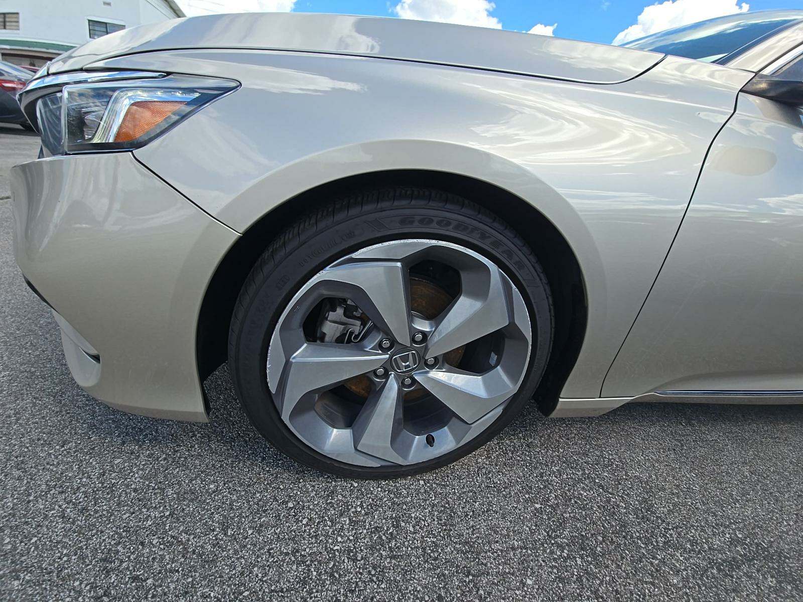 2018 Honda Accord Touring FWD