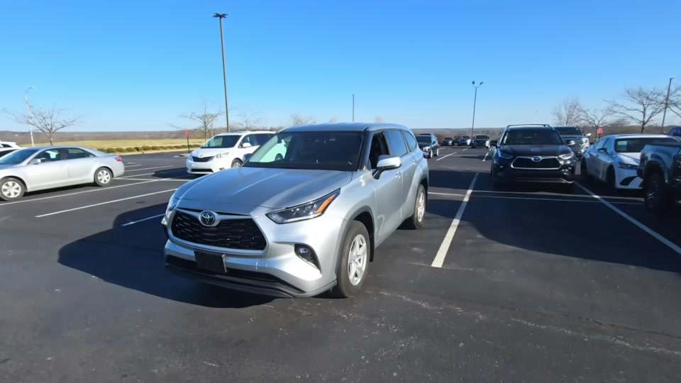 2021 Toyota Highlander LE