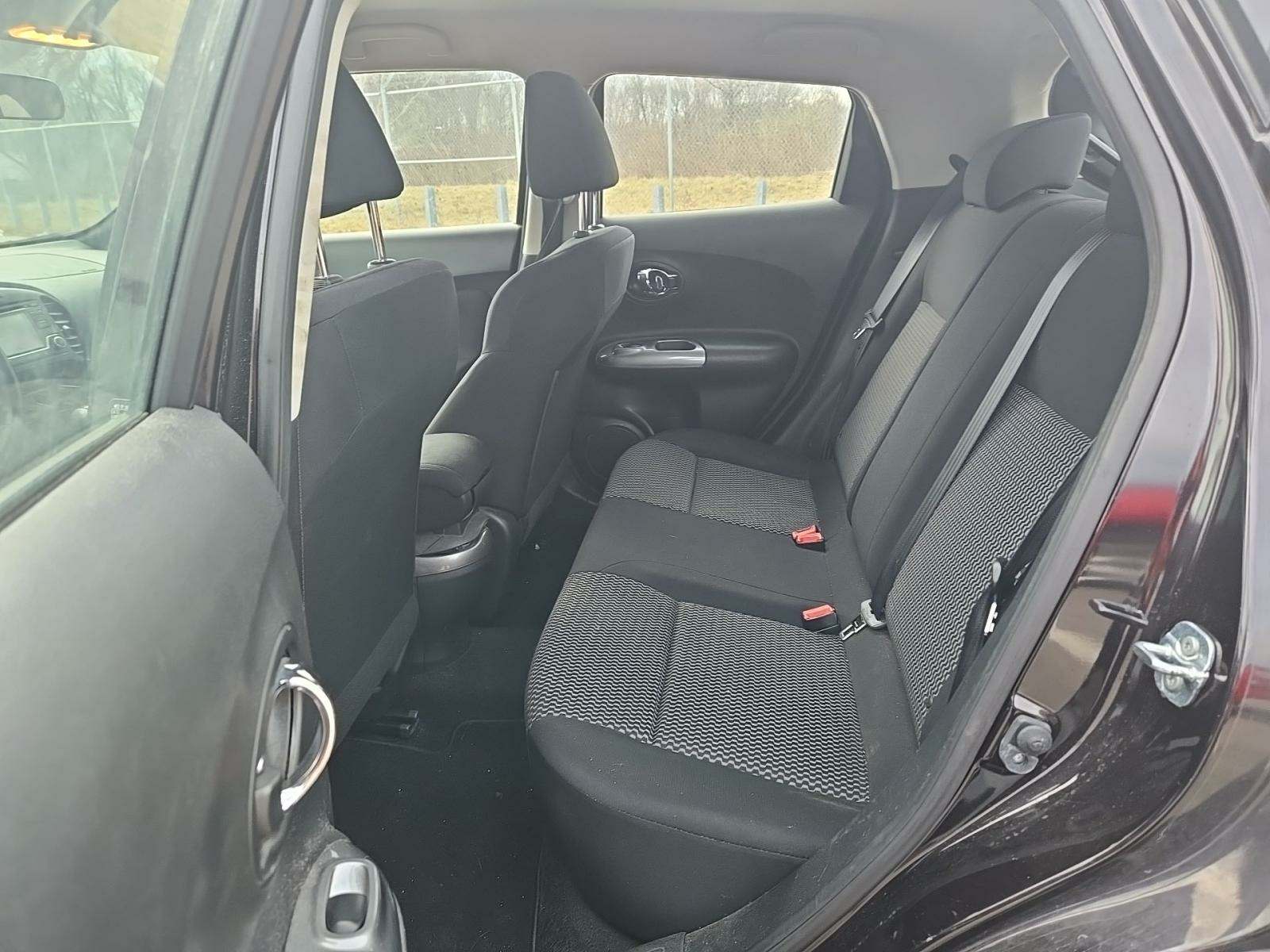 2015 Nissan JUKE S AWD