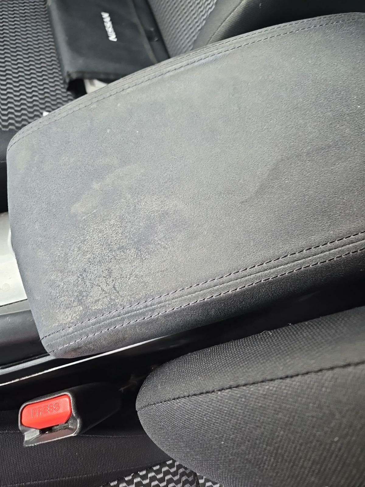 2015 Nissan JUKE S AWD